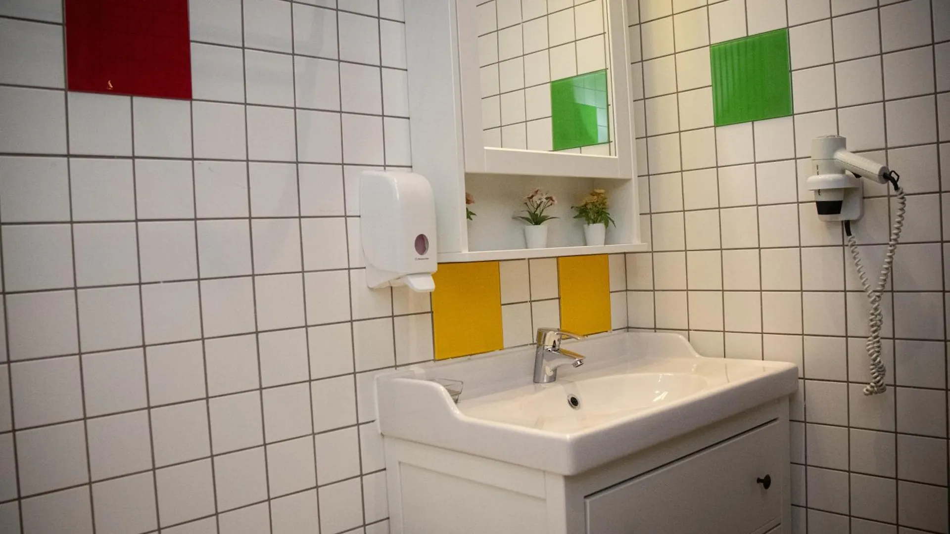 Apartment House4You - Balcescu Bucharest Romania