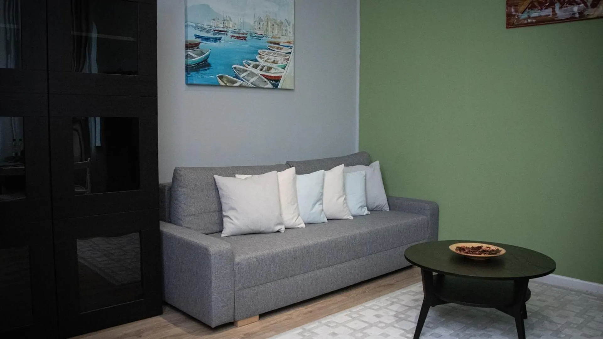 Apartment House4You - Balcescu Bucharest Romania